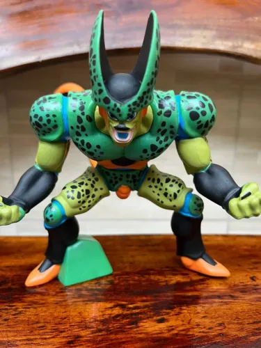Action Figure Dragon Ball - Cell Semi-Perfeito