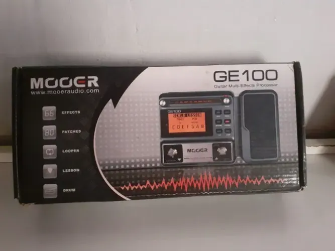 Pedaleira Mooer ge 100  