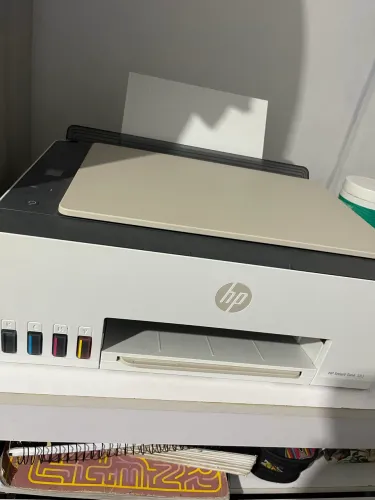 Impressora hp pouco tempo de uso tanque cheio ainda ela tira xerox tbm