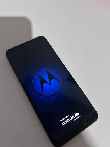 Moto E13