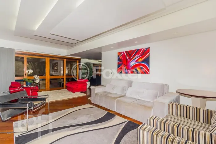 Apartamento à venda em Bela Vista com 299 m², 4 quartos, 4 suítes, 3 vagas