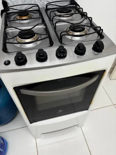 Fogão 4 bocas Brastemp