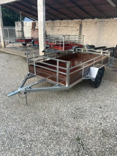 Carretinha Fazendinha Reforçada 2,50x1,40x0,40