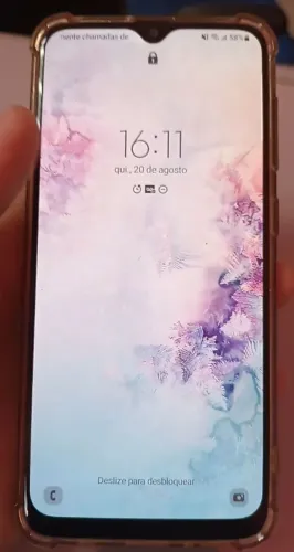 Celular Galaxy A20 usado excelente