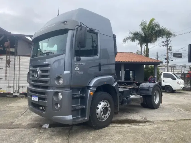 VW 19360 Cavalo Toco - apenas 65.000 km