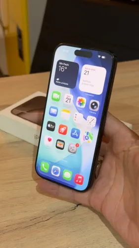 iPhone 16 Pro 256GB Space Black - Saúde da bateria 90%! Loja física! Com Garantia!