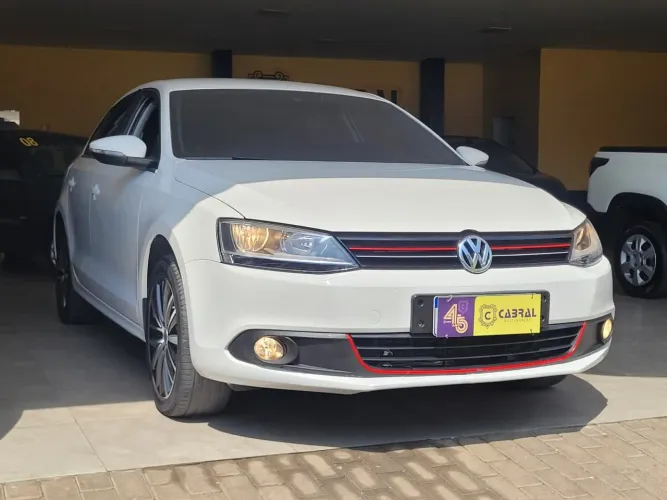 Volkswagen Jetta Highline 2.0 TSI 16V 4P Tiptronic 2013