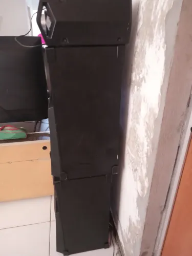 Som sony shake 5 liga mas não sai som nas caixas