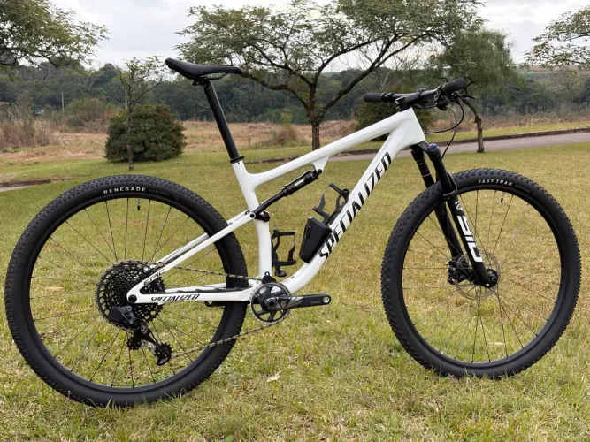 Specialized Epic Race tamanho L nova