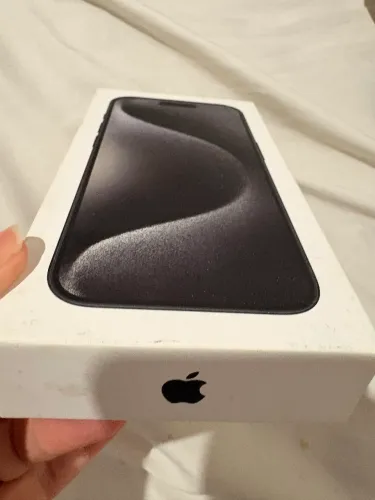 Caixa iPhone 15 Pro