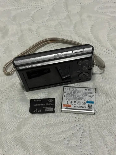 Sony Cyber-shot DSC-W510 Completa | Cybershot Cyber Shot Digicam Retrô | R$ 700