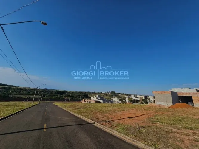 Terreno em Condomínio c/ 253m² em Residencial Maria Julia, São José do Rio Preto-SP- Face