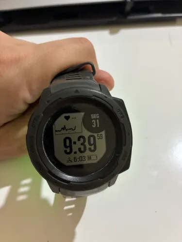Garmin instinct