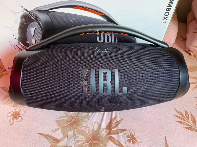 JBL Bombox3 