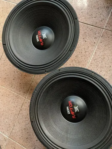 vendo alto falantes