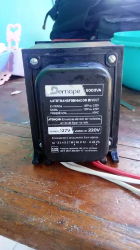 AUTOTRANSFORMADOR BIVOLT 