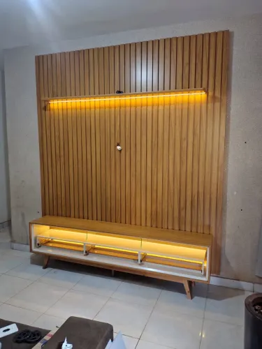 PAINEL NOBRE E RACK REQUINTE MDF