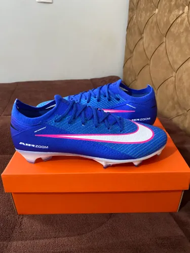 Chuteira Nike Mercurial Vapor 16