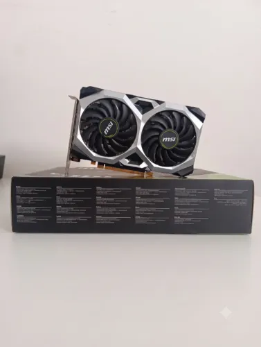 Placa de video GTX 1660 super