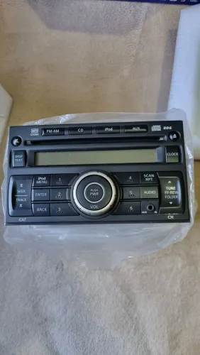 Rádio multimidia original versa 2014
