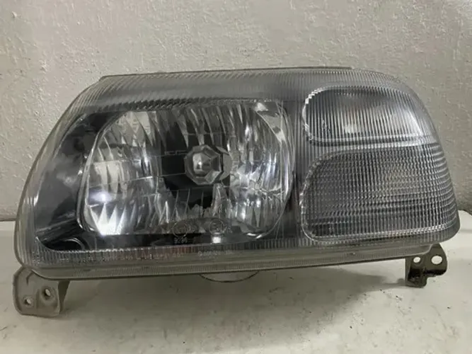 Farol Suzuki Grand Vitara 2001 Tracker 2002 26021403 Esquerdo/motorista Esquerdo