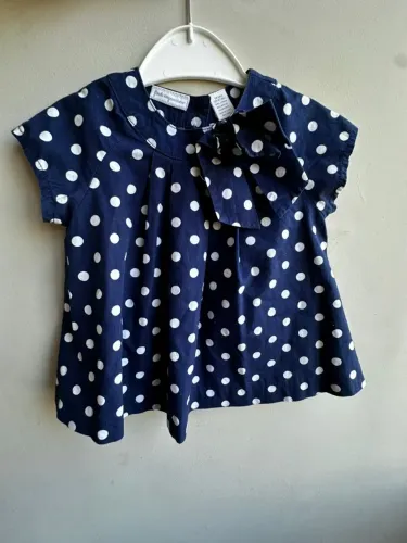 Blusa infantil First Impressions - tamanho 18 meses
