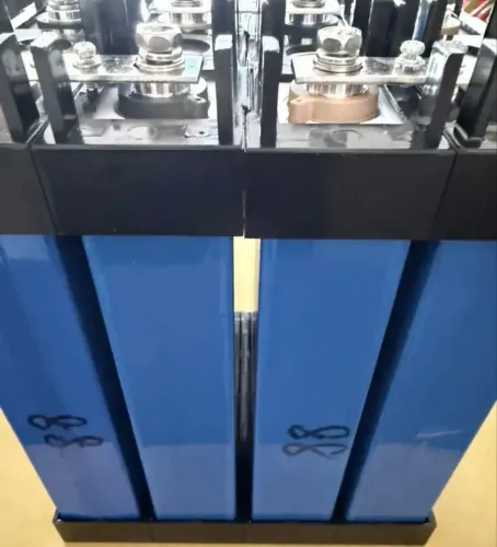Pack lifepo4 12v 4s 100ah som offgrid
