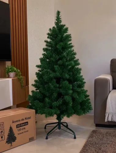 Árvore de Natal 250 Ramos pinheiro verde - 120cm