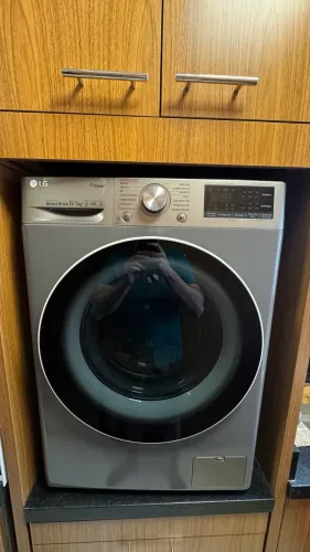 Lava e Seca LG AI Inox 11/7kg 220v