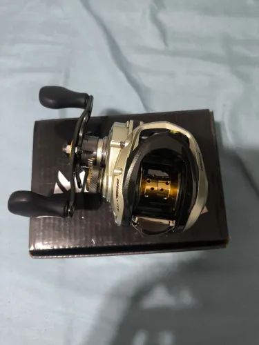 Carretilha Brisa 8000