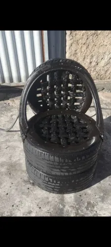Pooltrona de pneu