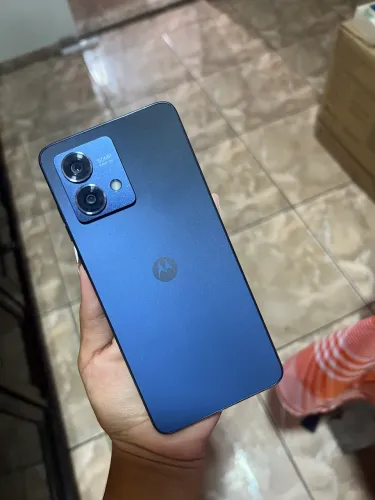 Celular Moto g 84