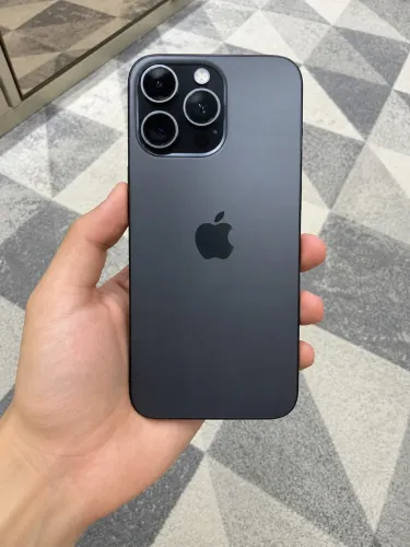 iPhone 15 pro Max 256 gb