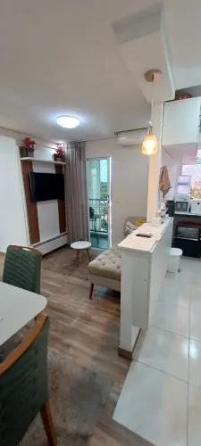 Vendo / Alugo Apartamento no Parque 10
