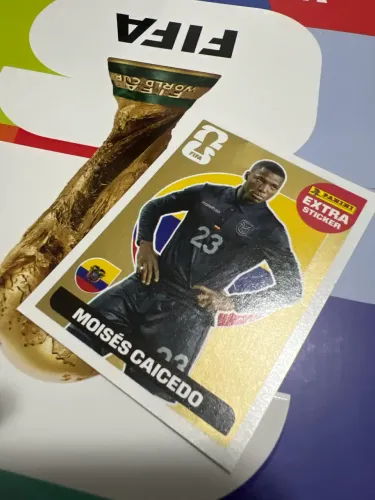 MOISÉS CAICEDO EXTRA STICKER