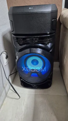 Caixa de Som LG XBOOM Bluetooth USB Karaokê - Excelente Estado