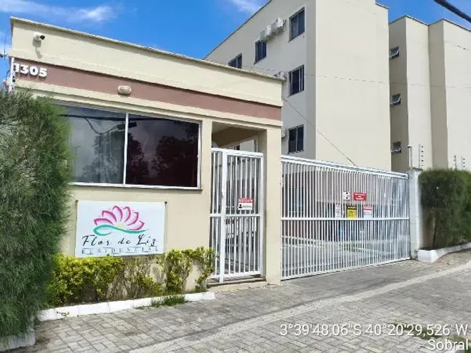 Apartamento no JUVENCIO DE ANDRADE em Sobral/CE - Caixa *3468