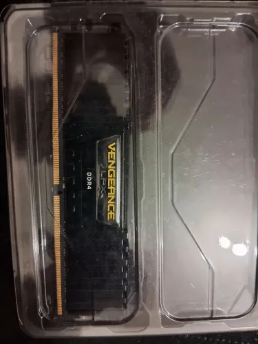 Memória Ram Vengeance LPX DDR4 3200MHz