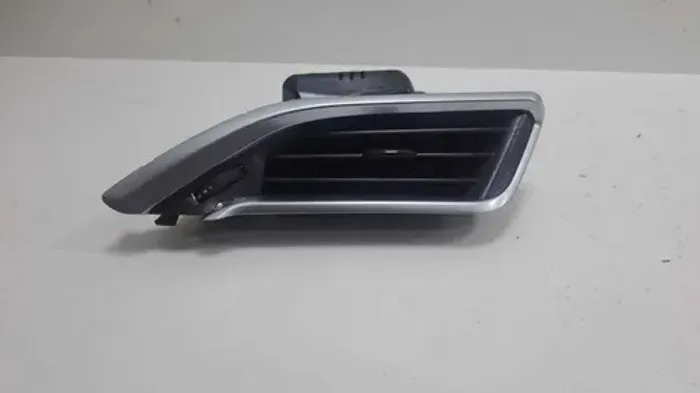 Difusor Ar Direito Peugeot 2008 208 2017 *7