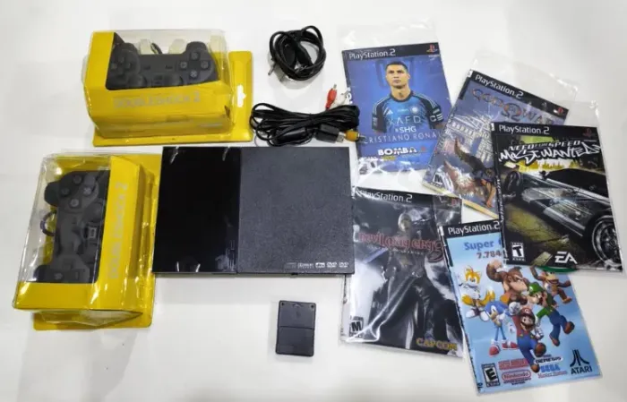PS2 Slim Semi Novo Completo Com Jogos