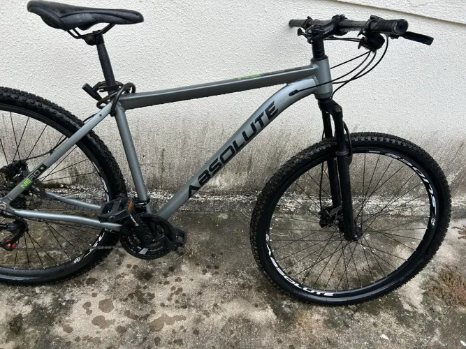 Bike Absolute Nero 5 Aro 29 - Freio hidráulico