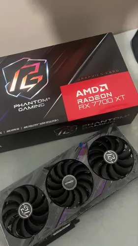 PLACA DE VIDEO RX7700xt 12GB