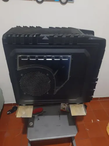 Gabinete gamer.