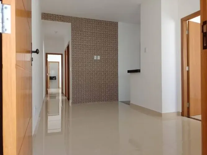 Bela casa 3 quartos 2 banheiros, 223m2