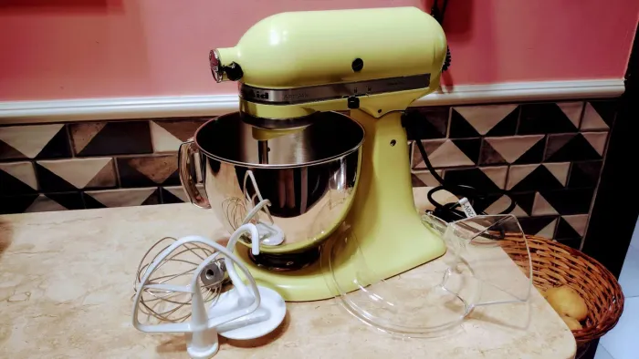 Batedeira kitchenaide pistache 220v