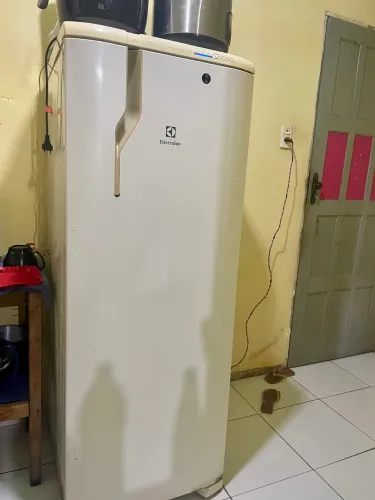 Geladeira electrolux Gelo seco