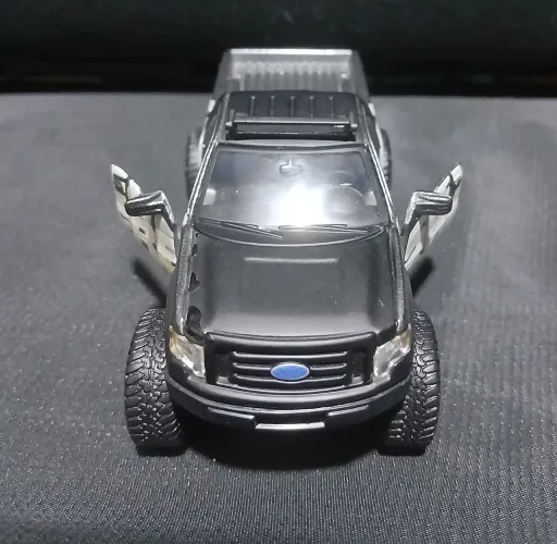 Miniatura ford F-150 STX 2010 Maisto