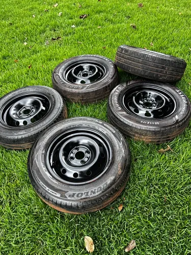 Rodas da Fiat aro 14 