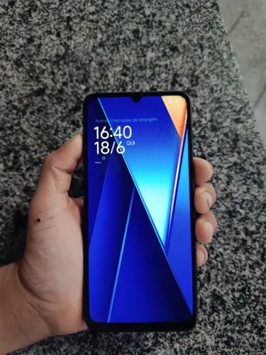 Celular PocoC65