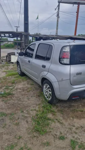 Fiat Uno Attractive 1.0 EVO Fire Flex 8V 5P 2016